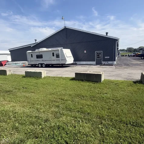 594 N Front Street Whiteland IN 46184