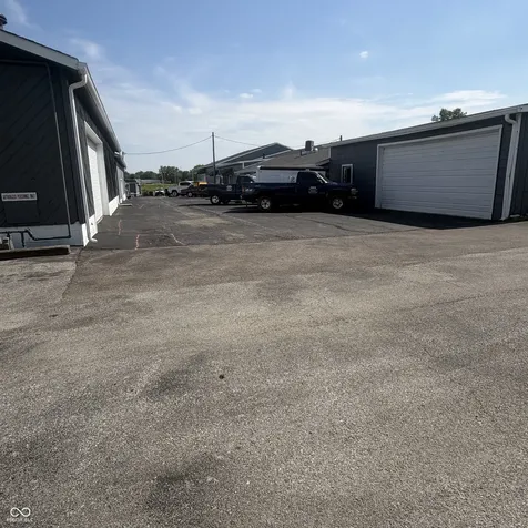 594 N Front Street Whiteland IN 46184