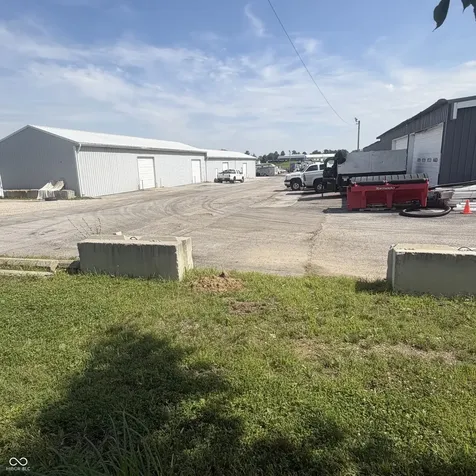 594 N Front Street Whiteland IN 46184