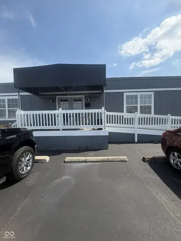 594 N Front Street Whiteland IN 46184