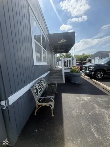 594 N Front Street Whiteland IN 46184