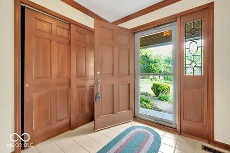 11357 Brentwood Avenue Zionsville IN 46077