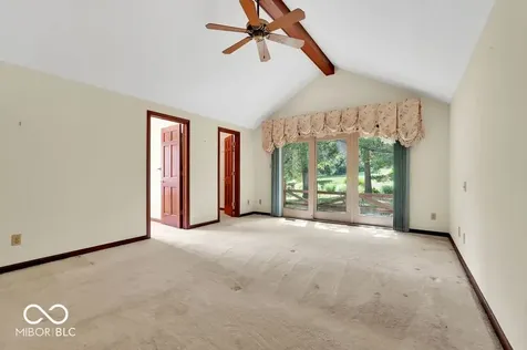 11357 Brentwood Avenue Zionsville IN 46077