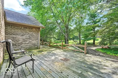 11357 Brentwood Avenue Zionsville IN 46077