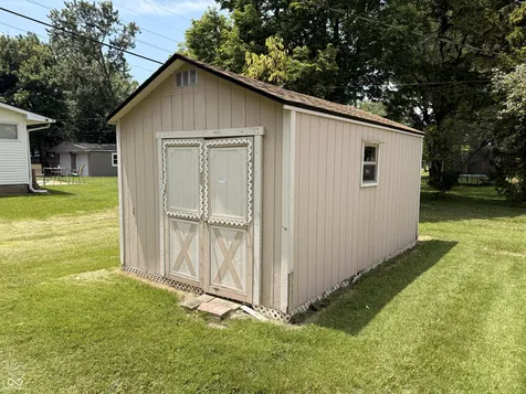 7323 E Troy Avenue Indianapolis IN 46239