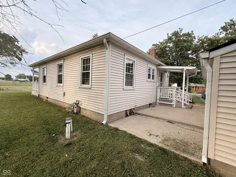 7323 E Troy Avenue Indianapolis IN 46239