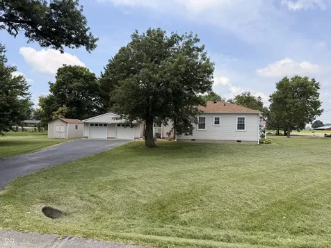 7323 E Troy Avenue Indianapolis IN 46239