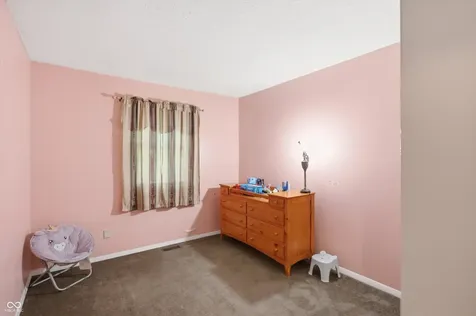 812 Moss Oak Court Indianapolis IN 46217