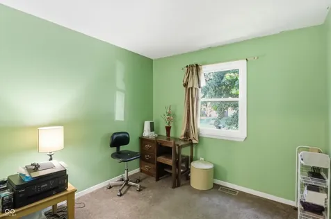 812 Moss Oak Court Indianapolis IN 46217