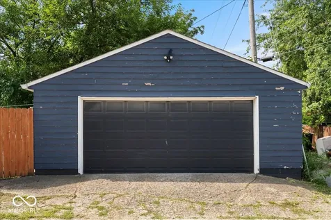 20 S Bradley Avenue Indianapolis IN 46201