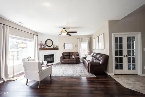 13273 Eastwood Lane Fishers IN 46038