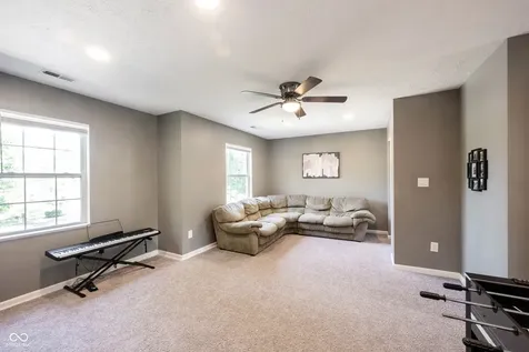 13273 Eastwood Lane Fishers IN 46038