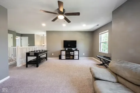 13273 Eastwood Lane Fishers IN 46038