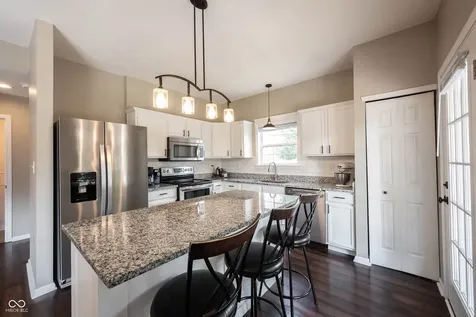 13273 Eastwood Lane Fishers IN 46038