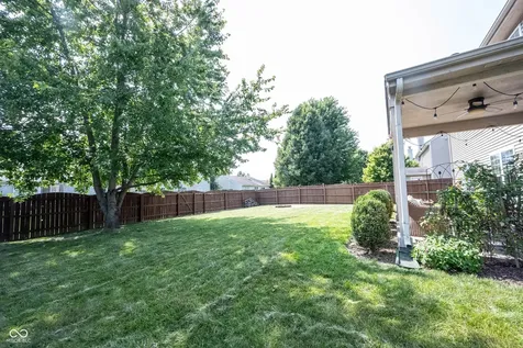 13273 Eastwood Lane Fishers IN 46038