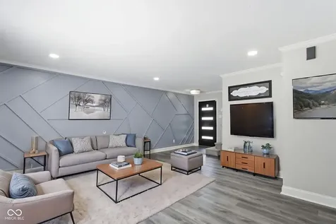 1748 Feather Reed Lane Greenwood IN 46143
