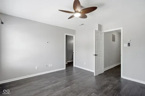1748 Feather Reed Lane Greenwood IN 46143