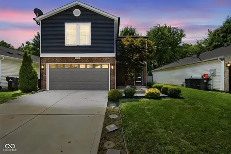 1748 Feather Reed Lane Greenwood IN 46143