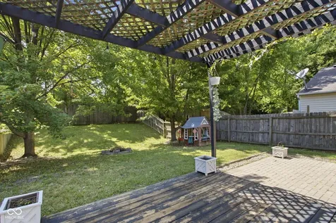 1748 Feather Reed Lane Greenwood IN 46143