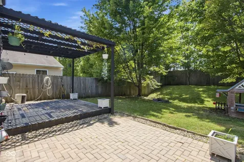 1748 Feather Reed Lane Greenwood IN 46143