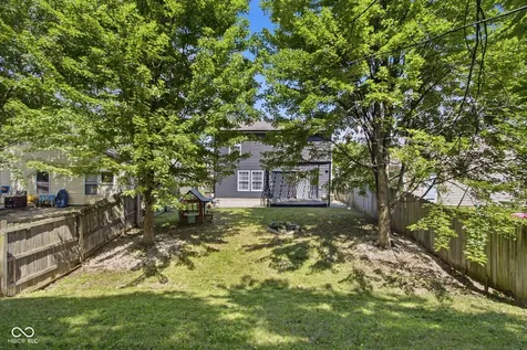 1748 Feather Reed Lane Greenwood IN 46143