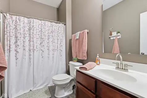 15343 Royal Grove Noblesville IN 46060