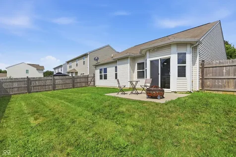 15343 Royal Grove Noblesville IN 46060