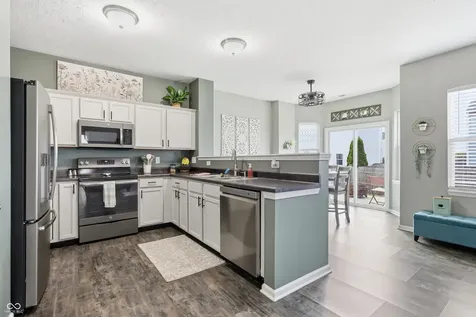 15343 Royal Grove Noblesville IN 46060