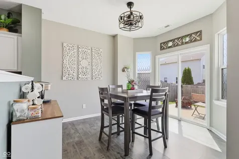 15343 Royal Grove Noblesville IN 46060