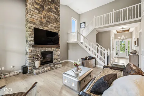 16691 Creek Trail Drive Noblesville IN 46062