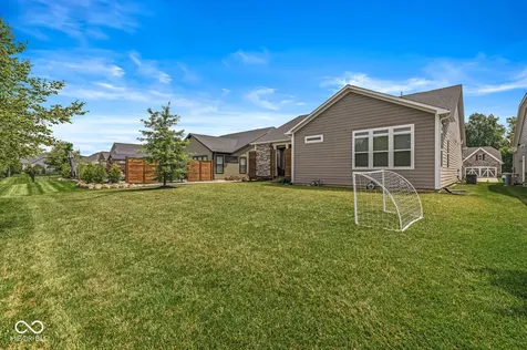 16691 Creek Trail Drive Noblesville IN 46062