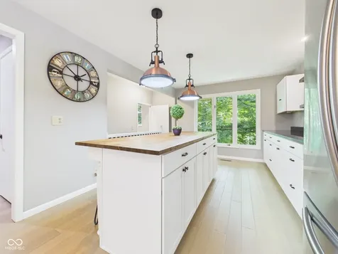 1607 Van Buskirk Road Anderson IN 46011