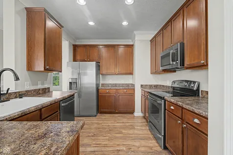 6342 Central Boulevard Whitestown IN 46075