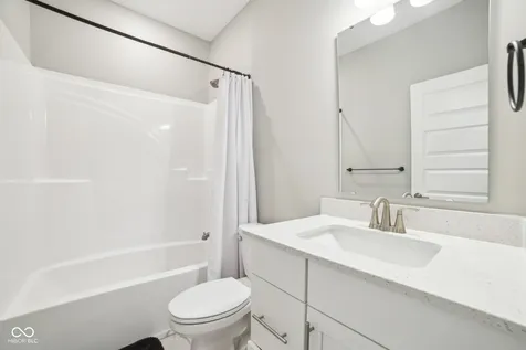 2156 W 171st Street Westfield IN 46074
