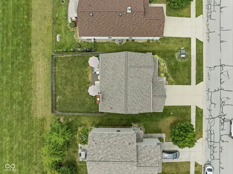 5781 White Pine Road Whitestown IN 46075