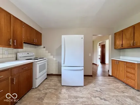 312 S Carr Road Plainfield IN 46168