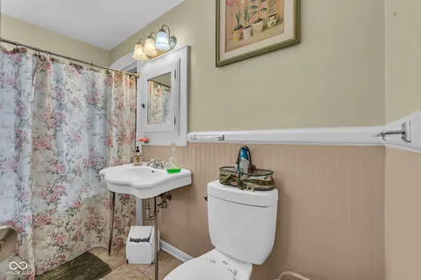 3684 Birchwood Avenue Indianapolis IN 46205