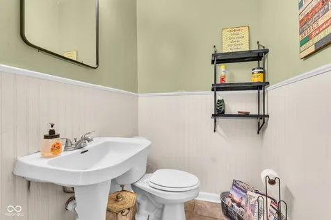 3684 Birchwood Avenue Indianapolis IN 46205