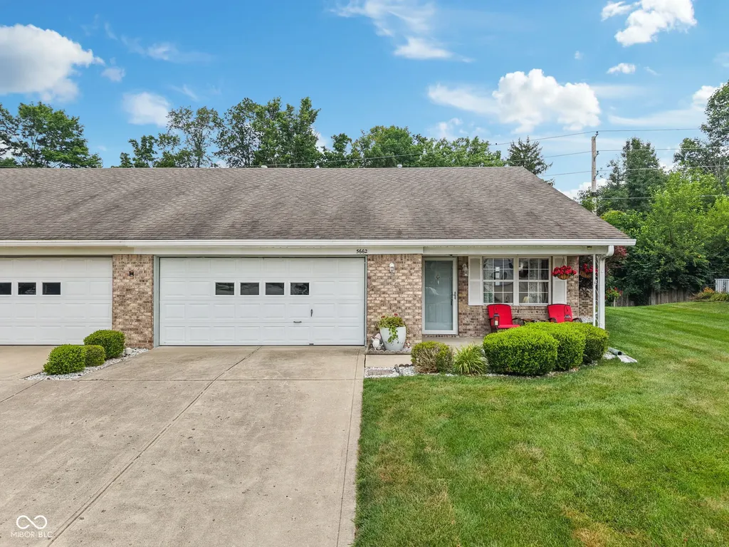 5662 Misty Ridge Drive Indianapolis IN 46237