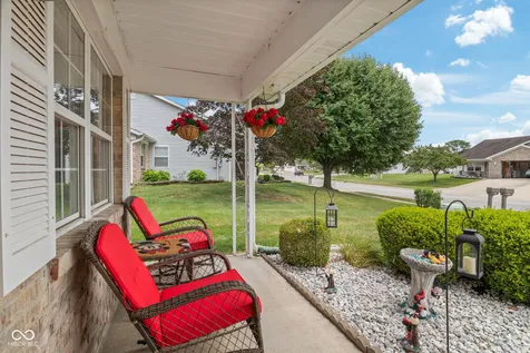 5662 Misty Ridge Drive Indianapolis IN 46237