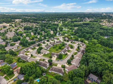 5662 Misty Ridge Drive Indianapolis IN 46237