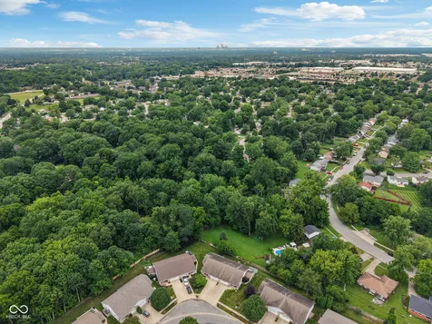 5662 Misty Ridge Drive Indianapolis IN 46237