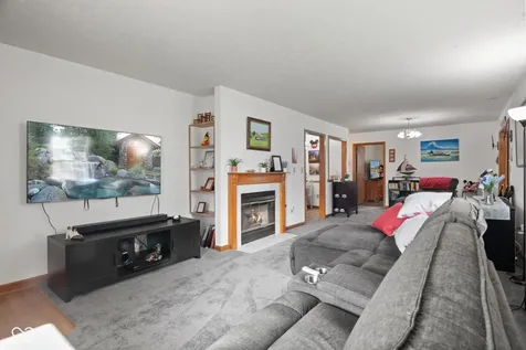 5662 Misty Ridge Drive Indianapolis IN 46237