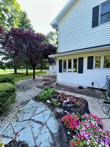 4879 S County Road 350 E Middletown IN 47356
