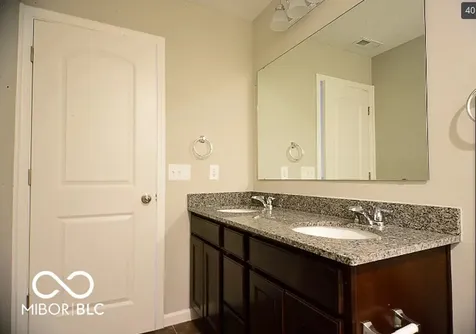 15461 Staffordshire Way Fishers IN 46037