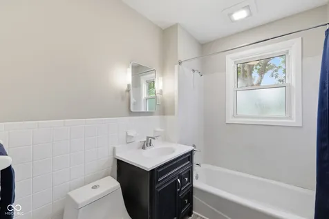 305 W Sumner Indianapolis IN 46217