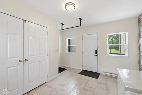 305 W Sumner Indianapolis IN 46217