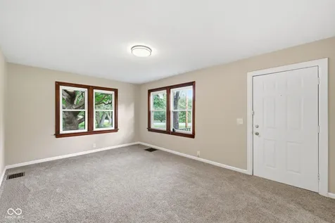 305 W Sumner Indianapolis IN 46217