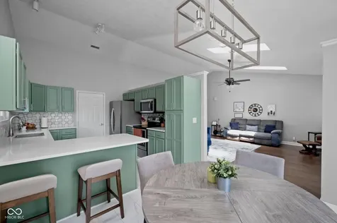 12992 Dellinger Drive Fishers IN 46038