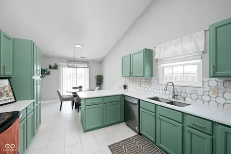 12992 Dellinger Drive Fishers IN 46038